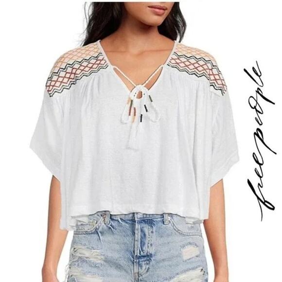 Free People NWT Women's Market Embroidery Trim Tassel Tie V-Neck Tee White Small - Picture 1 of 8